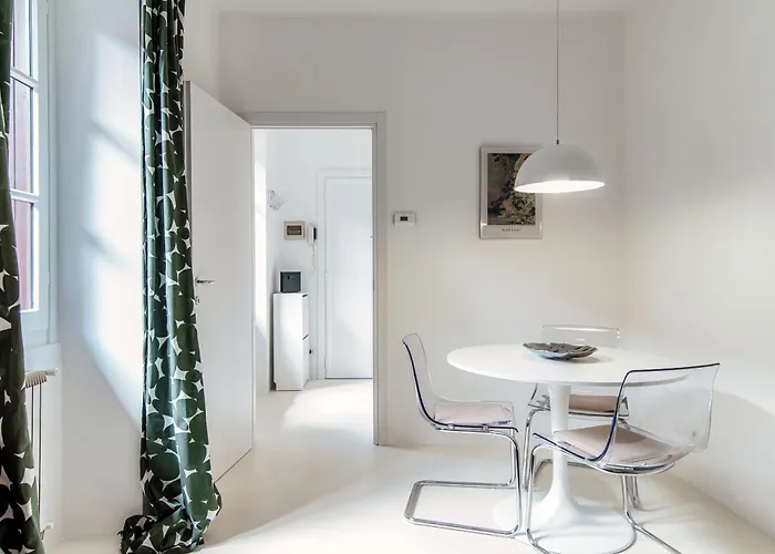 Διαμέρισμα Giuliny Lovely Flat - The House Of Travelers *