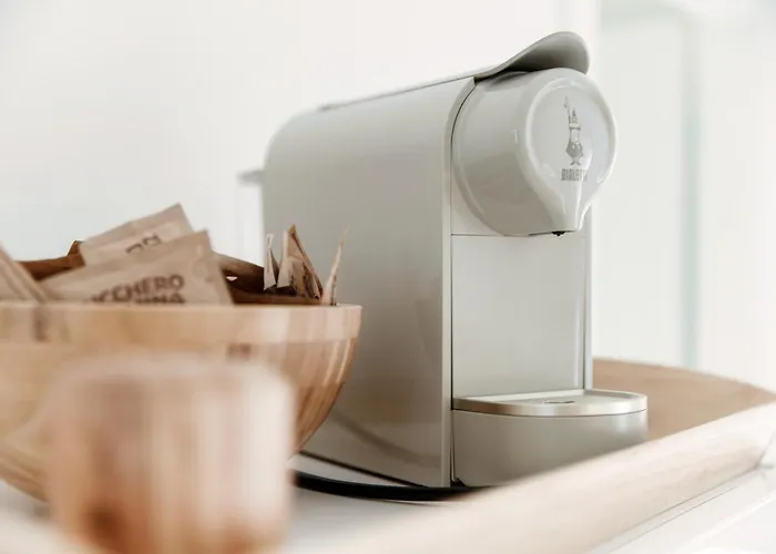 Giuliny Lovely Flat - The House Of Travelers