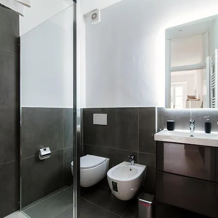 Giuliny Lovely Flat - The House Of Travelers Como