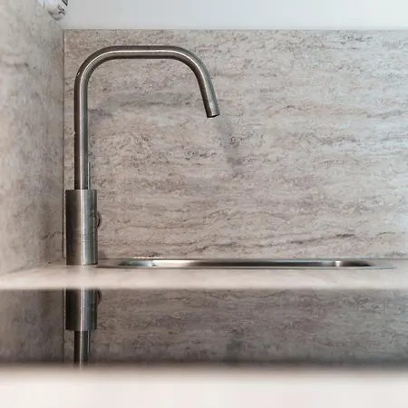 Apartman Giuliny Lovely Flat - The House Of Travelers *