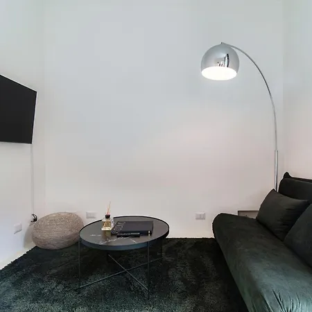 Giuliny Lovely Flat - The House Of Travelers Como