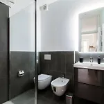 Giuliny Lovely Flat - The House Of Travelers 科莫