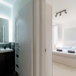 Giuliny Lovely Flat - The House Of Travelers