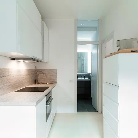 公寓 Giuliny Lovely Flat - The House Of Travelers 科莫